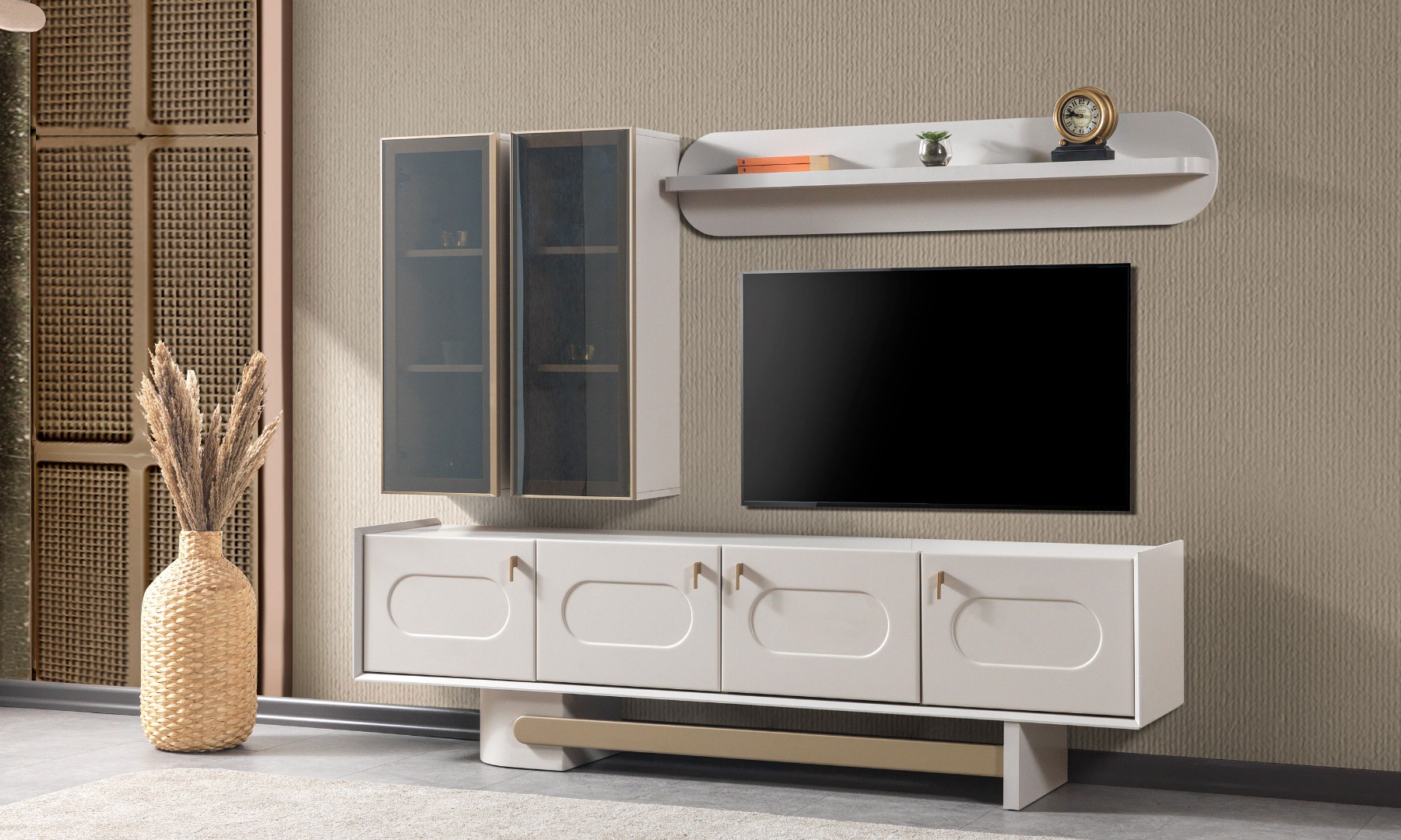REAL TV ÜNİTESİ — 2
