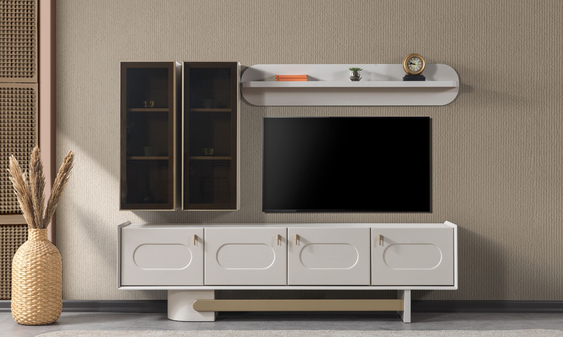 REAL TV ÜNİTESİ — 3