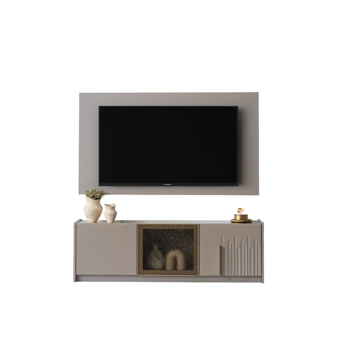 MADRİD TV ÜNİTESİ — 7
