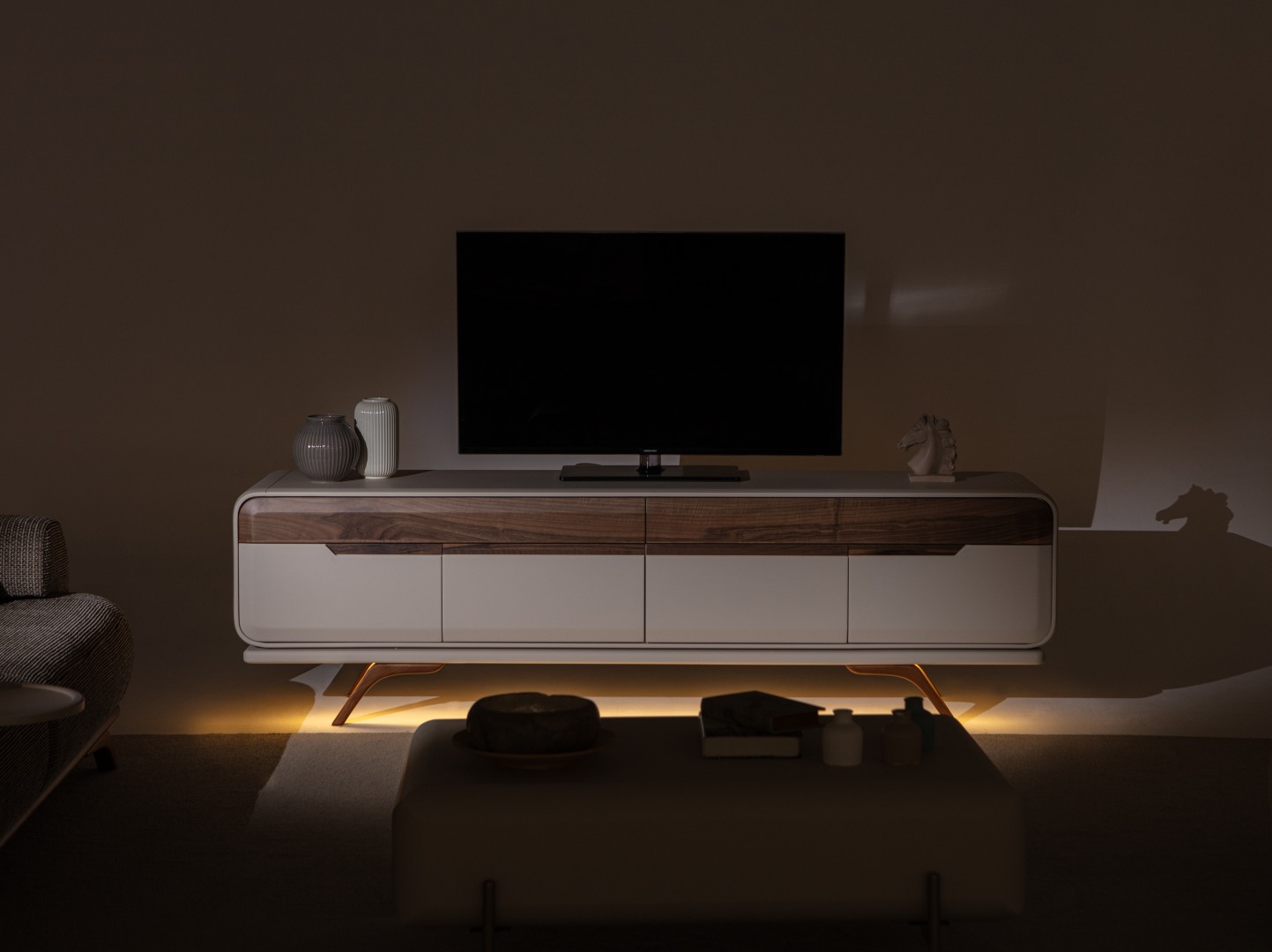 DİDİM TV ÜNİTESİ — 2