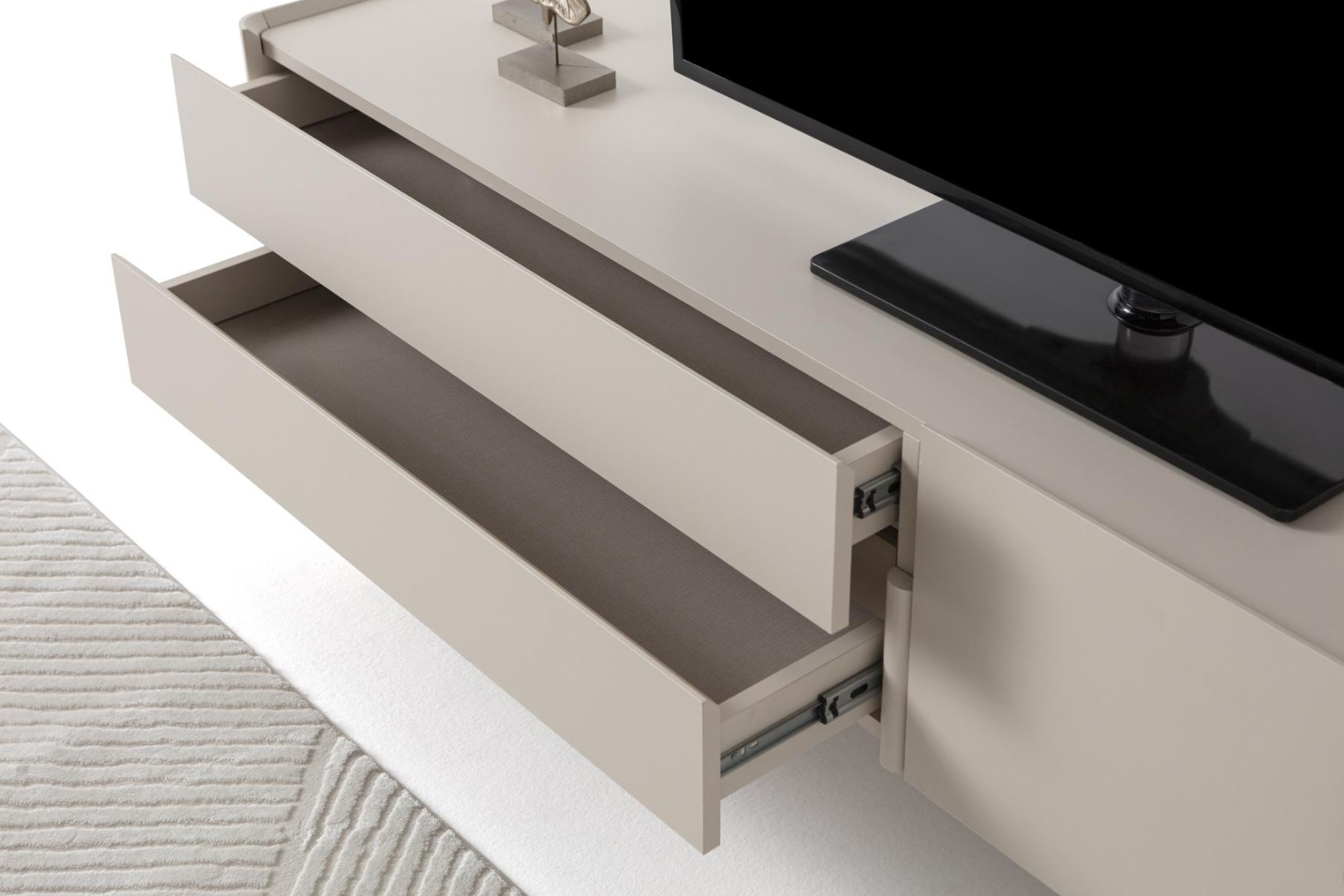 Aros TV Ünitesi — 8