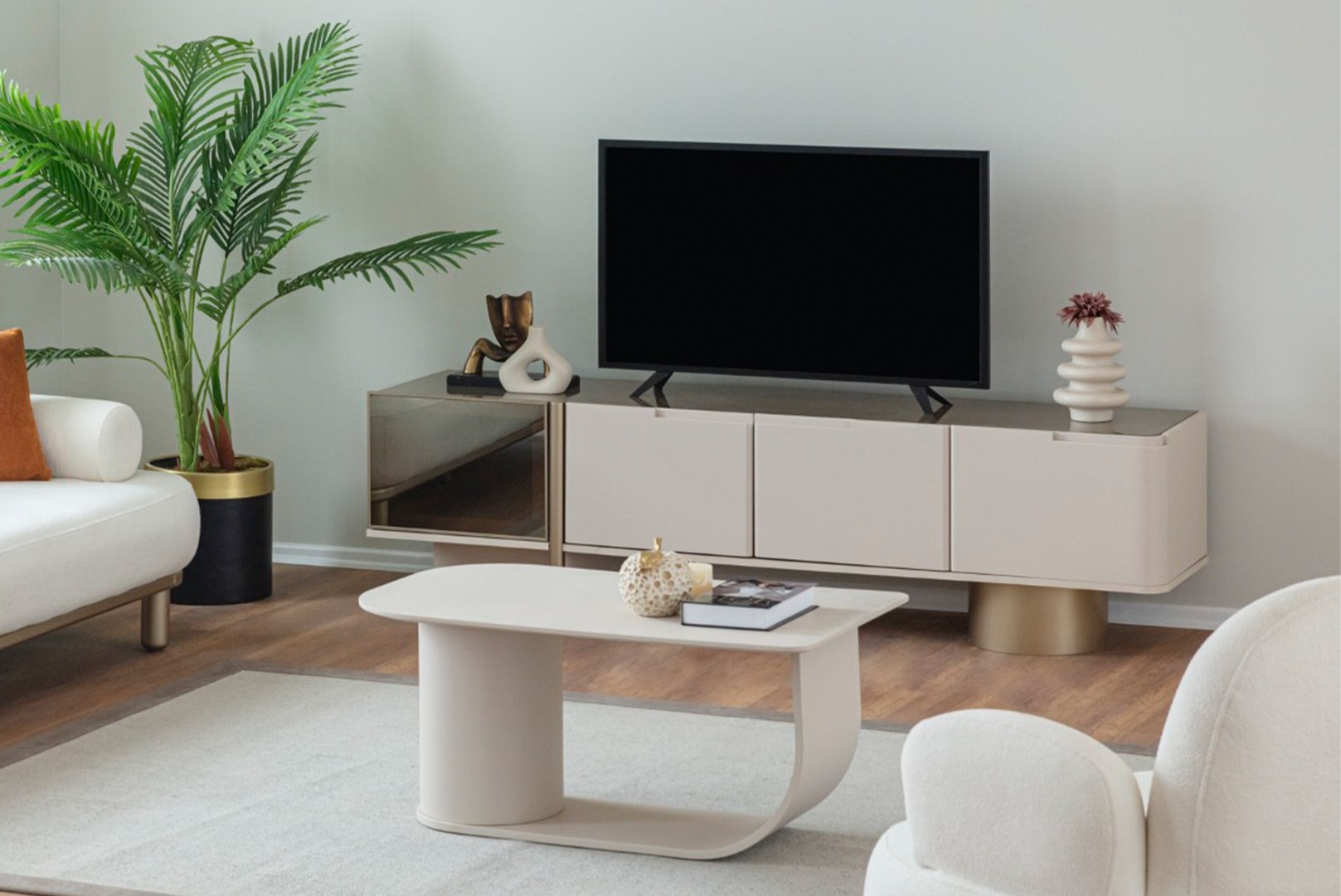 Kale TV Ünitesi — 5