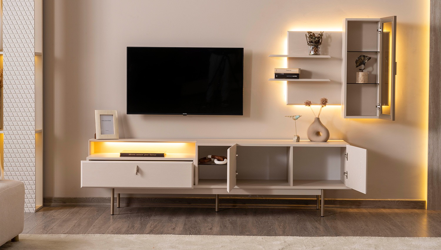 Camelia TV Ünitesi — 14