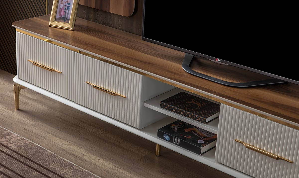 Royal Tv Ünitesi — 9