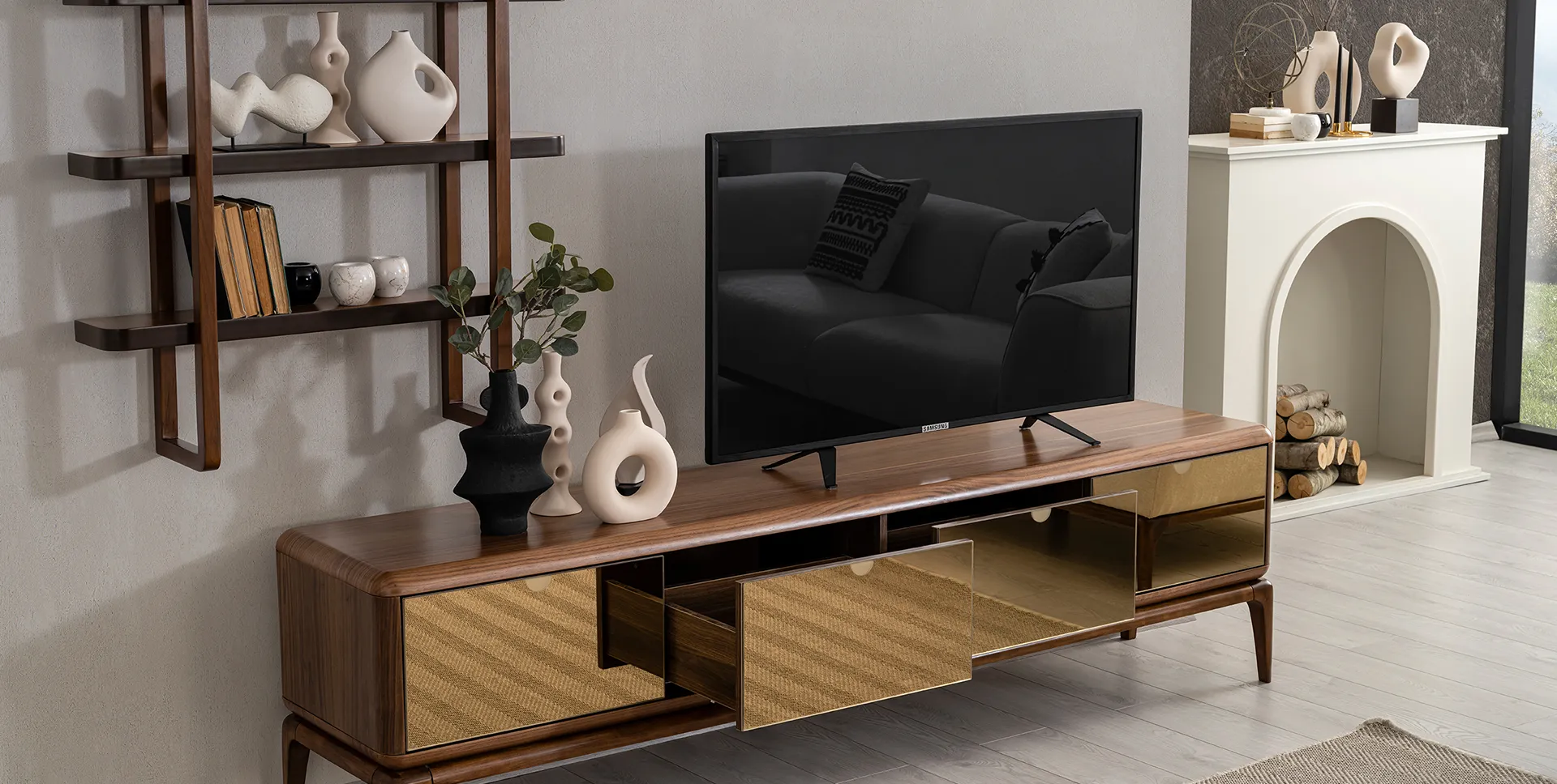 Luton Tv Ünitesi — 2